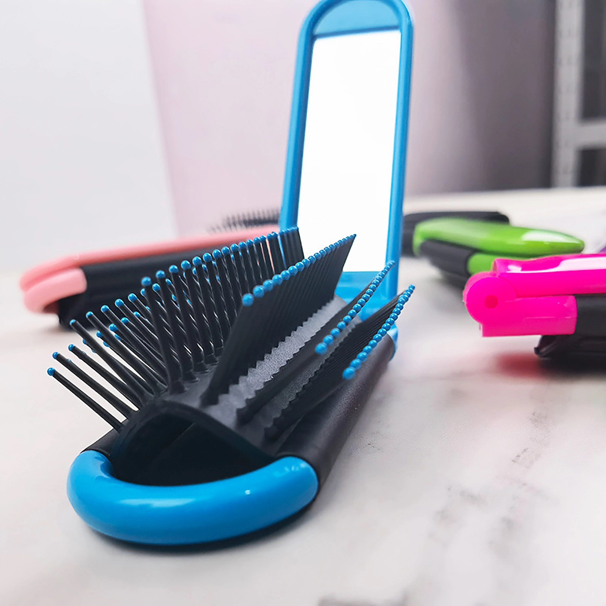 Folding Hair Comb With Mirror 6