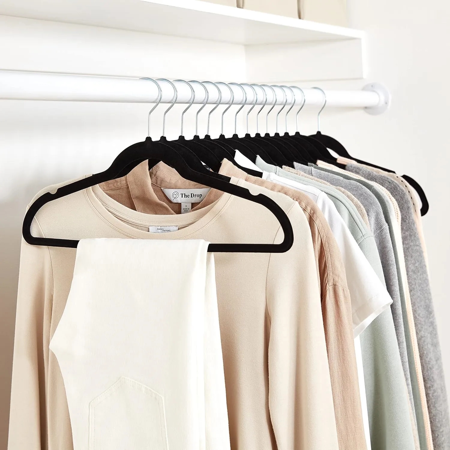 Simple Non-slip Velvet Hanger 2