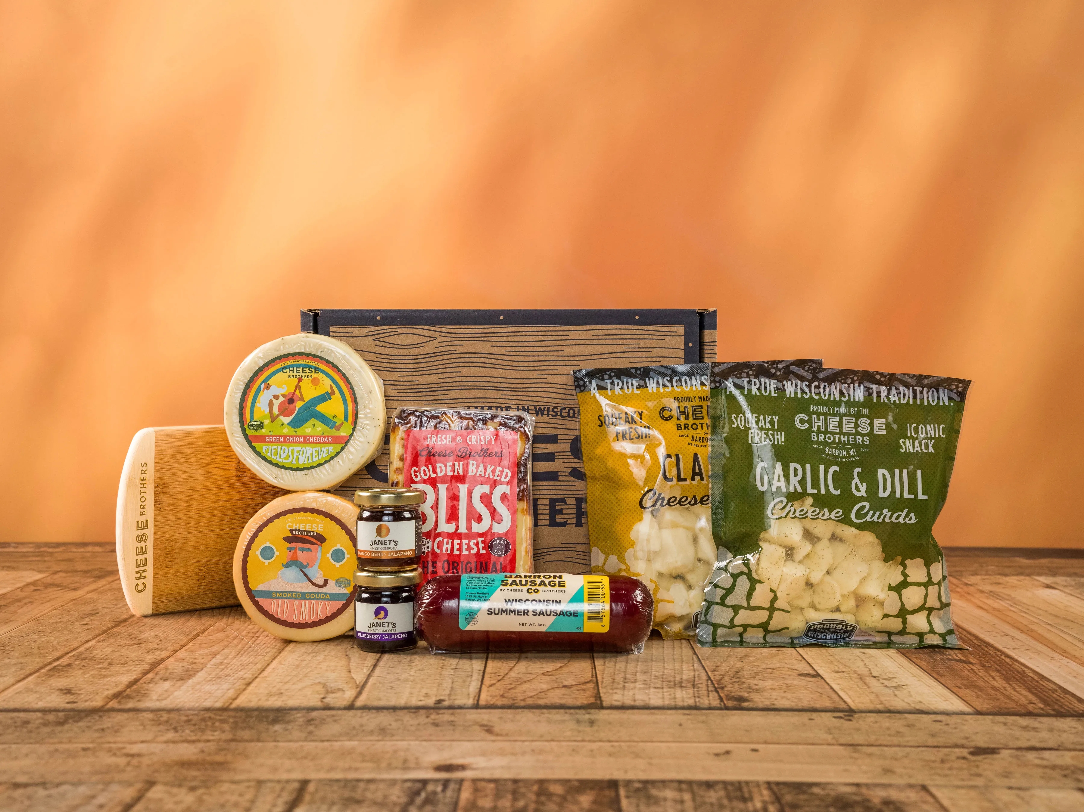 Cheese Bros. Taste of Wisconsin Gift Pack (Cheeses, Board +) 8
