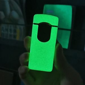 Round Dual Arc Lighter With Sensor Activation And USB Charging 20