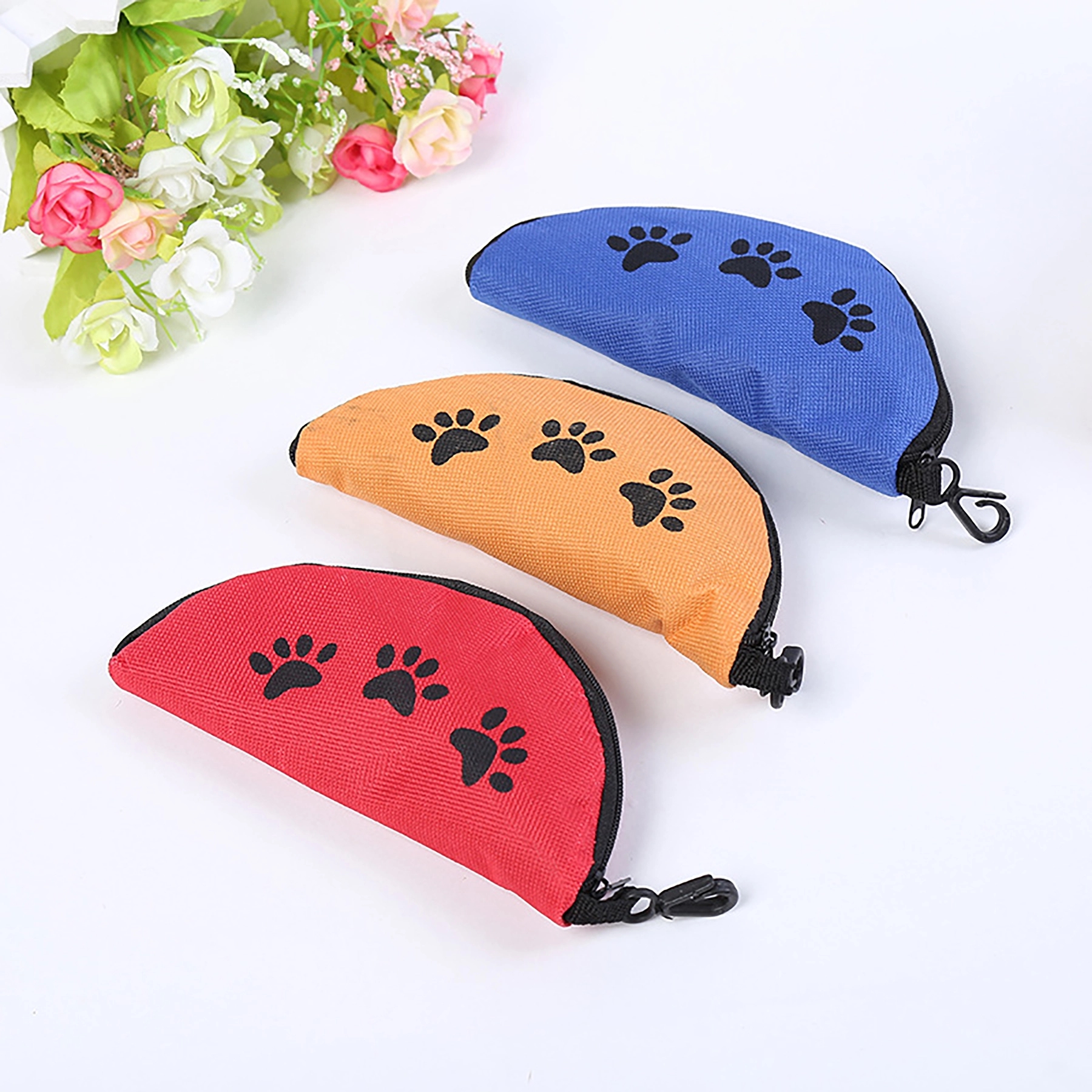 Collapsible Oxford Cloth Dog Bowl 3