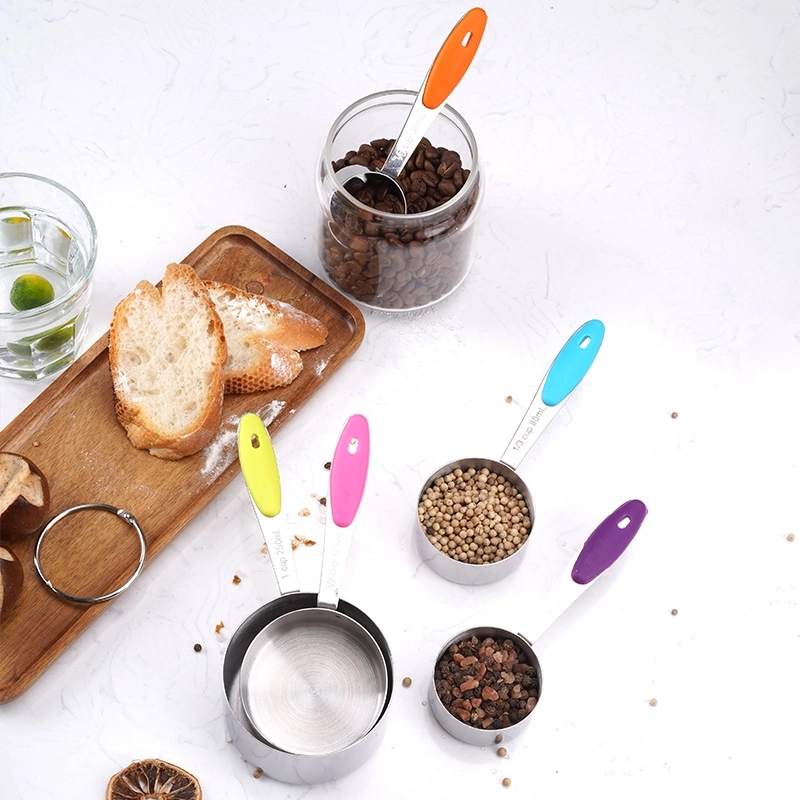 5 In 1 Measuring Cups And Spoons Set With Silicone Handles 1