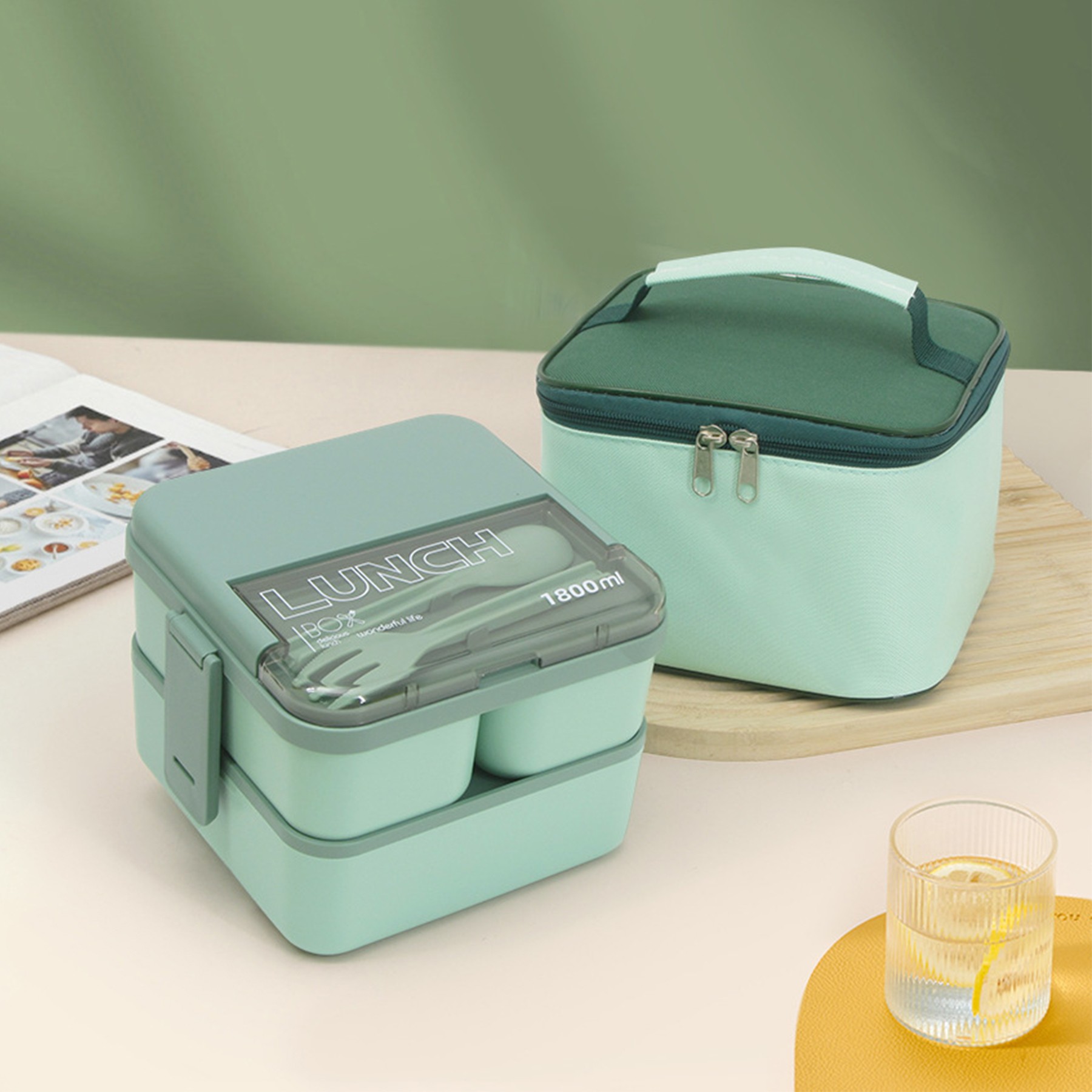 2-Layer Separable Lunch Box With Cutlery 2