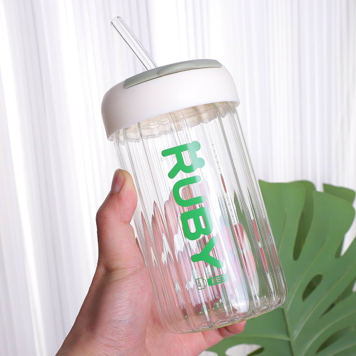Stylish minimalist straw cup glass with sealable lid 8