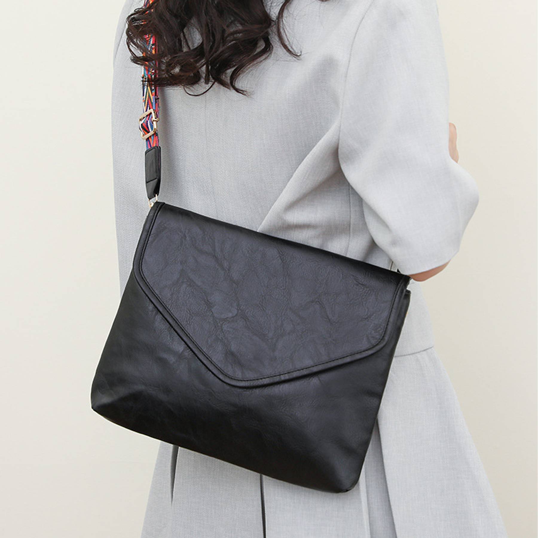 PU Leather Vintage Envelope Crossbody Bags 4