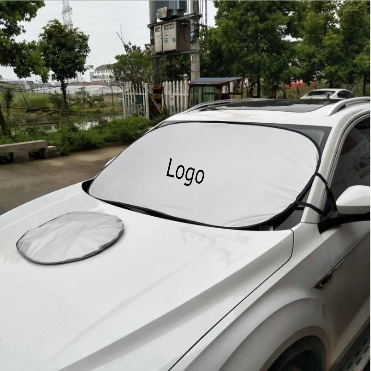 Windshield Summer Car Sun Shade With Small Pouch 3