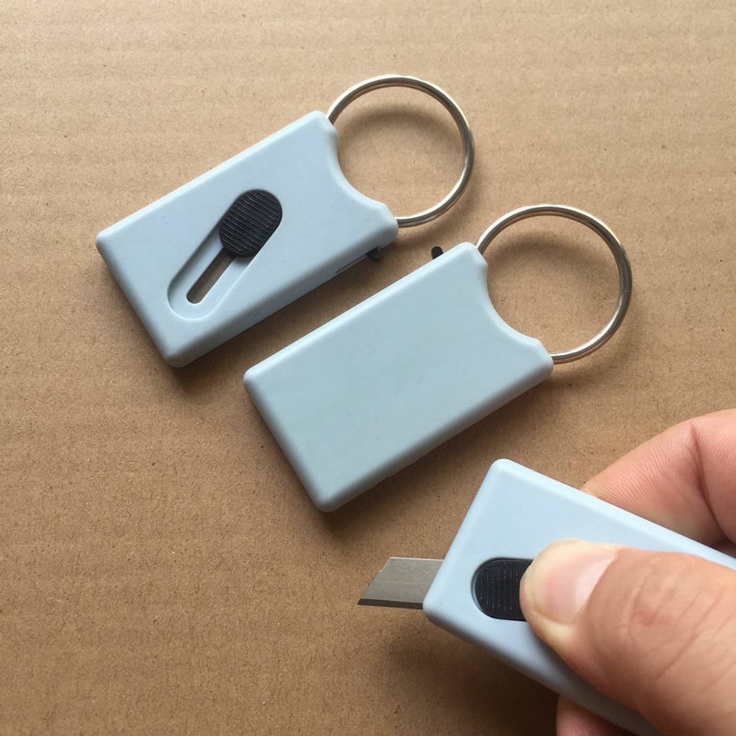 2-in-1 Mini Pocket Knife Keychain 6