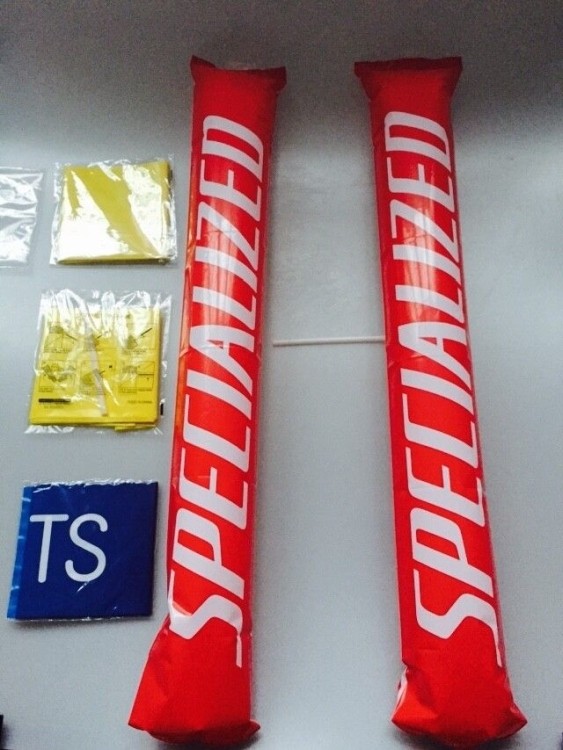 Inflatable Thunder Sticks 2