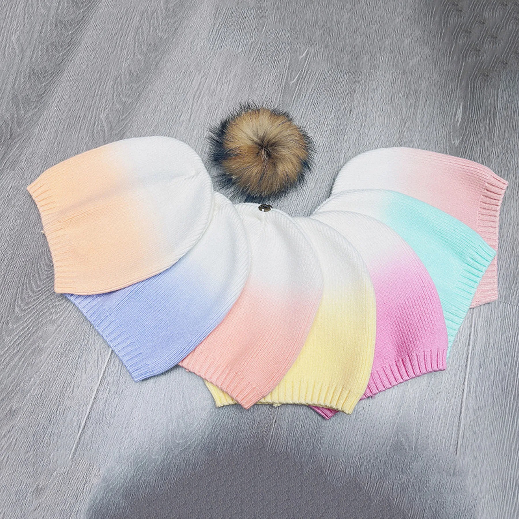 Color Gradient Dip-Dyed Knitted Beanie 10