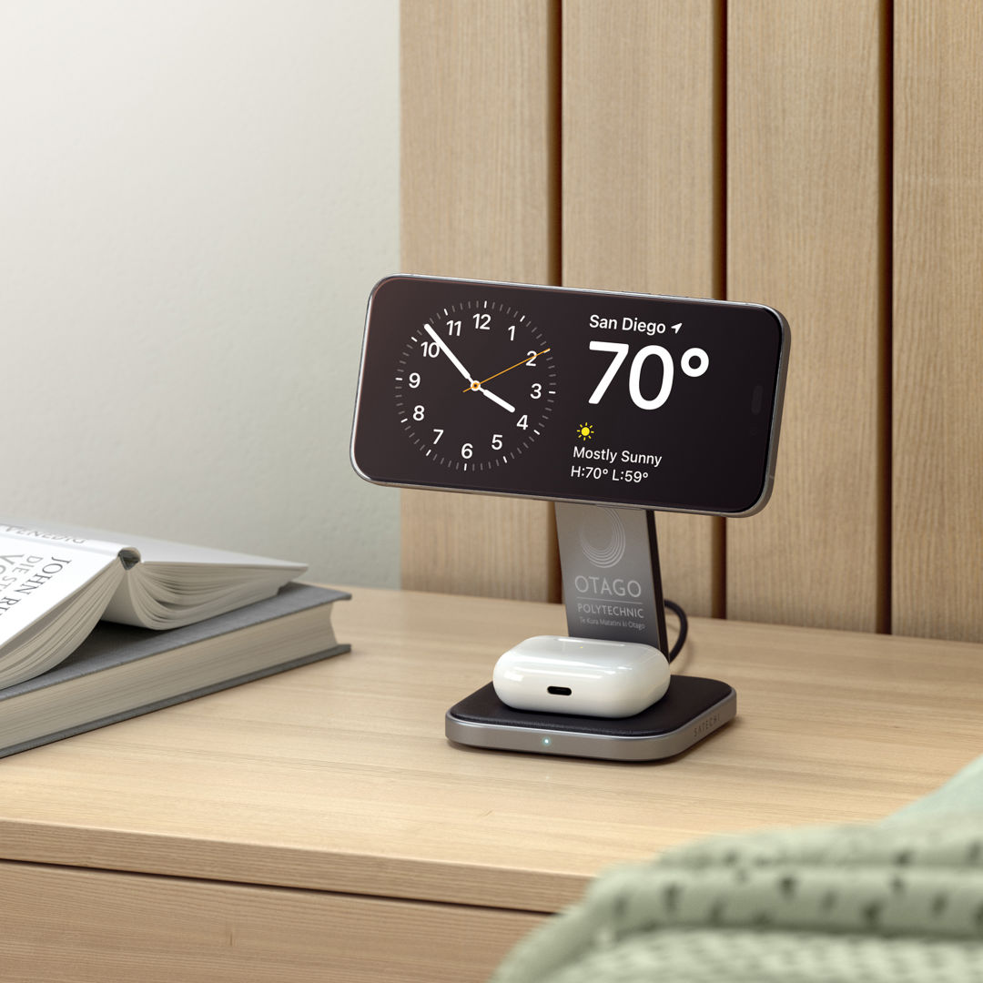 SATECHI® 2-in-1 Foldable Qi2 Wireless Charging Stand 6