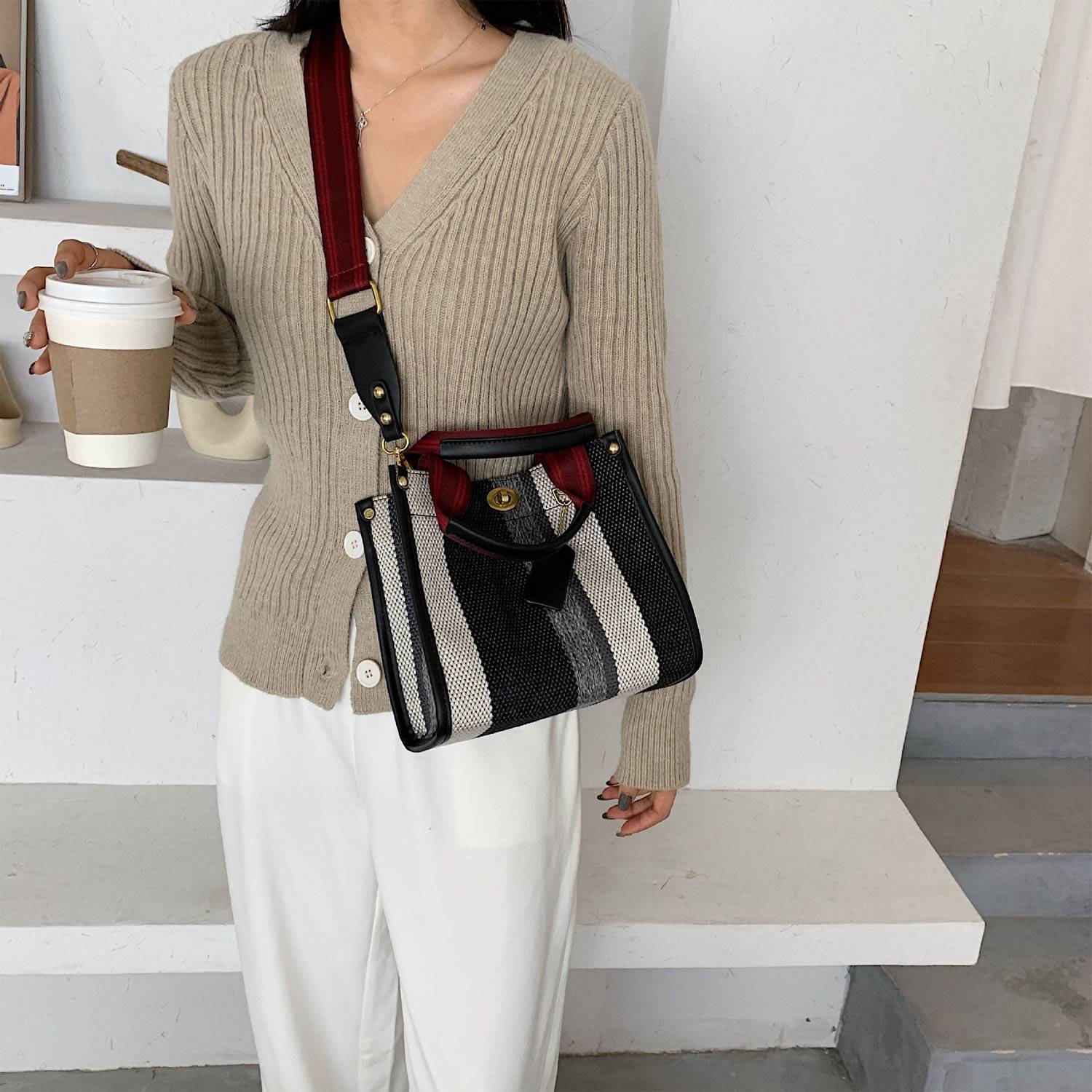 Canvas Tote Bag with Adjustable Strap and Lock Clasp, custom tote bag with logo imprint 13