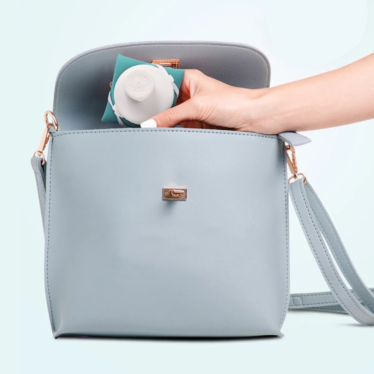 ollapsible Silicone Travel Water Bottle 20oz (600ml), Reuseable Leakproof BPA Free Foldable Bottle 1