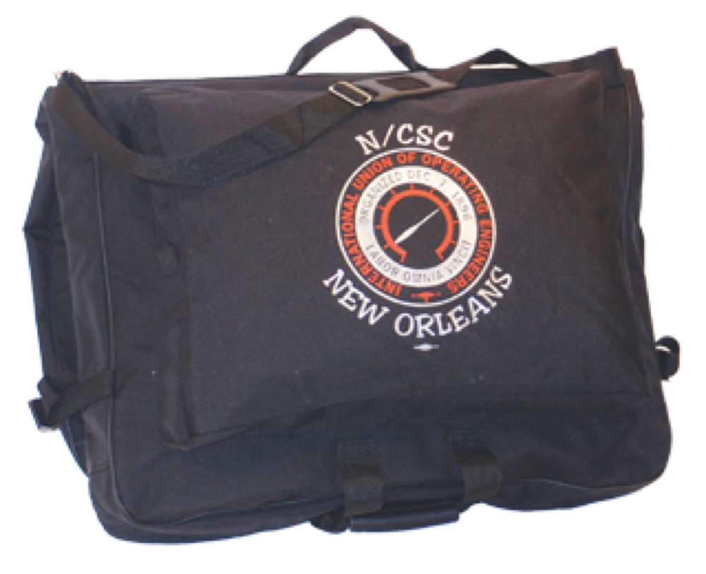 600 Denier Polyester Deluxe Garment Bag 1