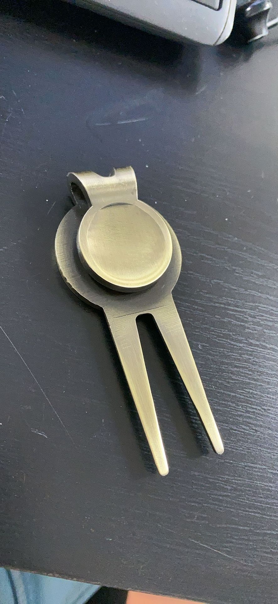 Prestige Golf Repair Tool With Ball Marker 2