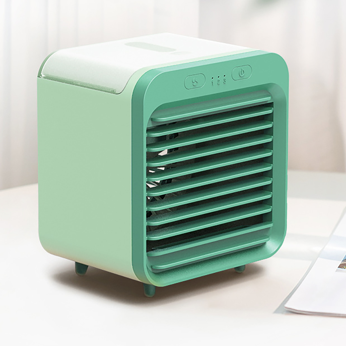 Portable Desktop Cooling Fan with Water Mist Function 3