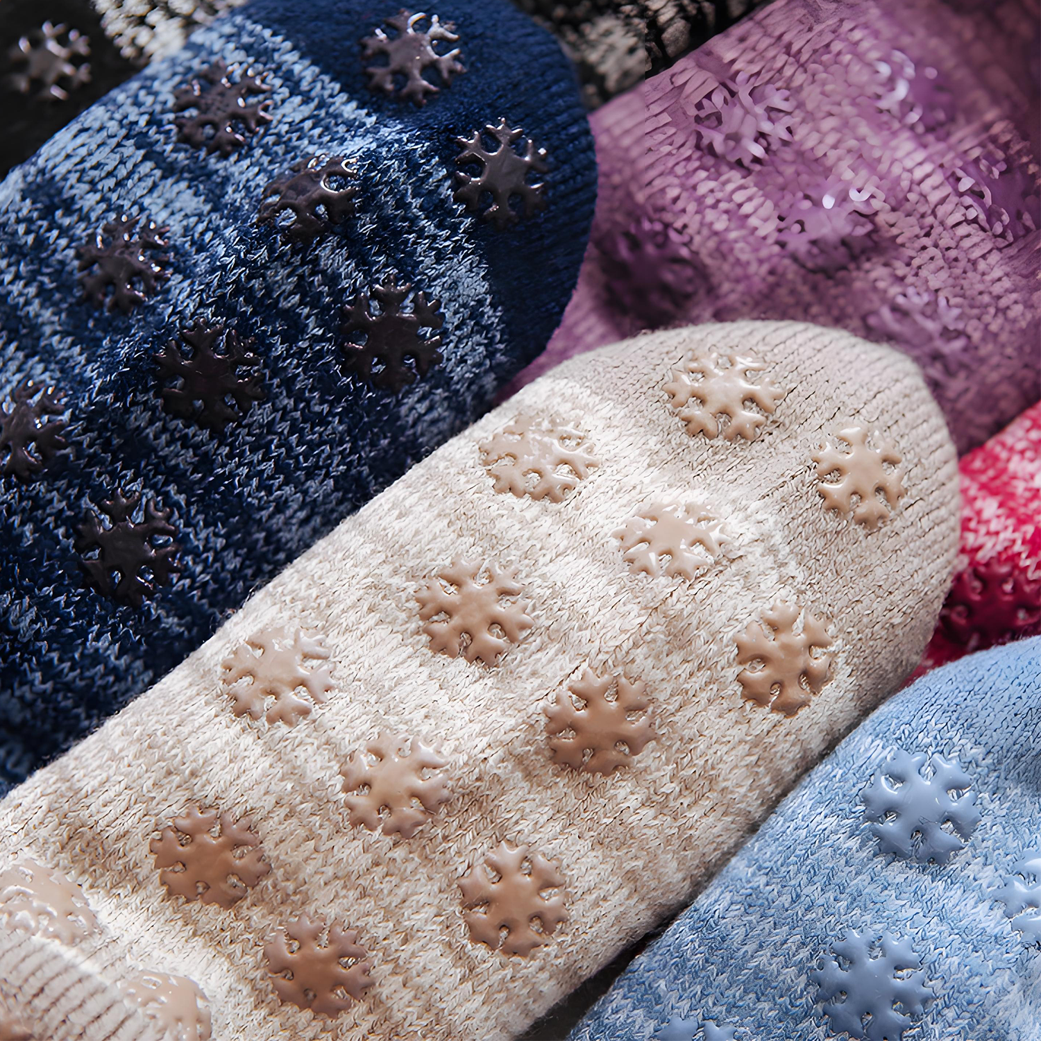 Winter Warm and Thickened Floor Socks for Home Use 3