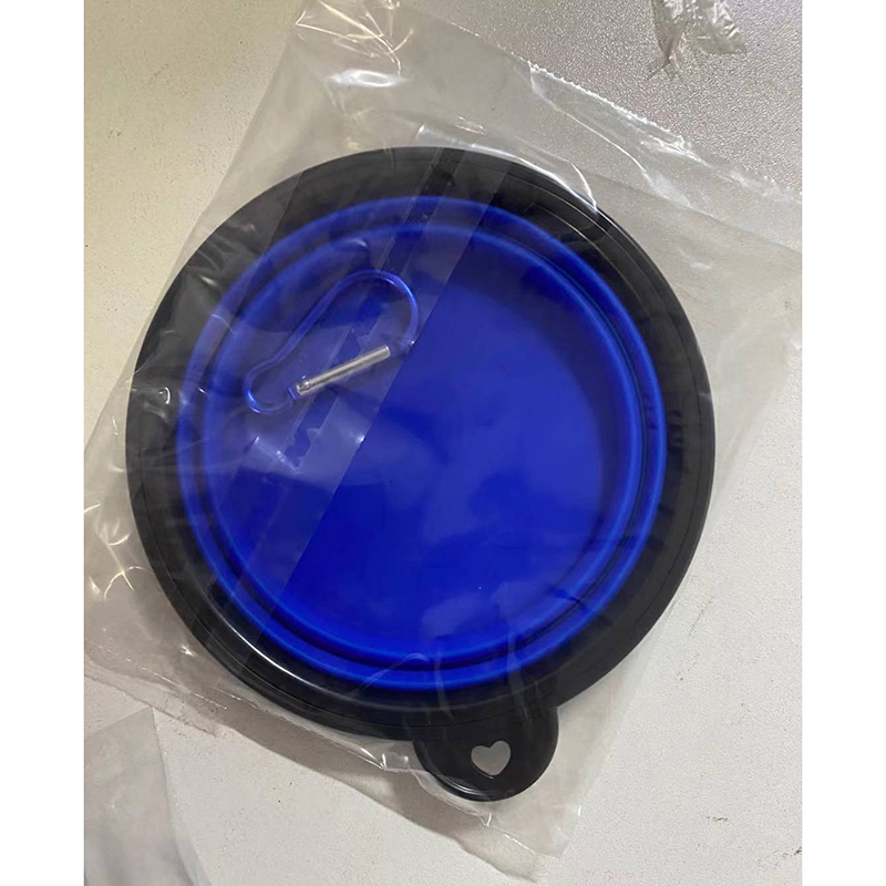 Silicone Portable Foldable Dogs Food Bowls w/ Carabiner Clip 11