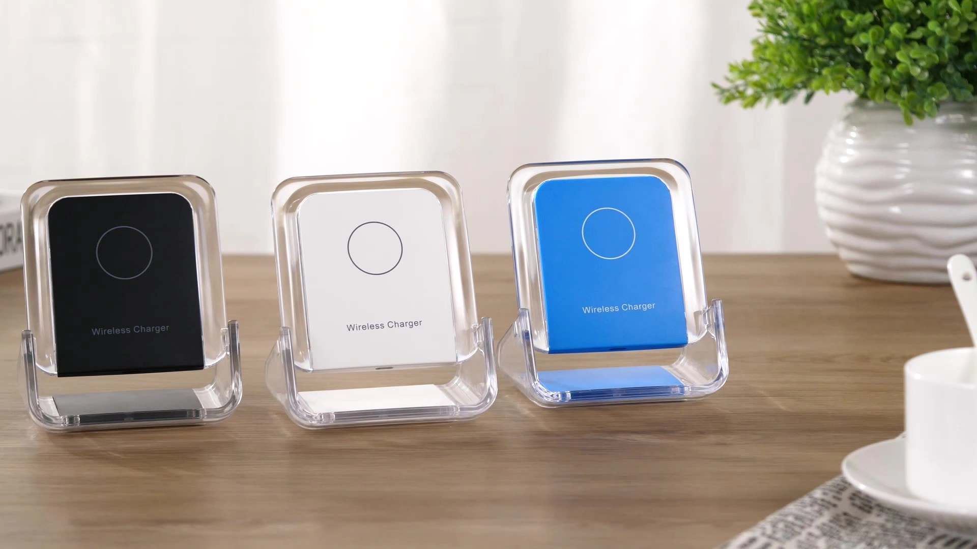Mobile Phone Wireless Charger 3