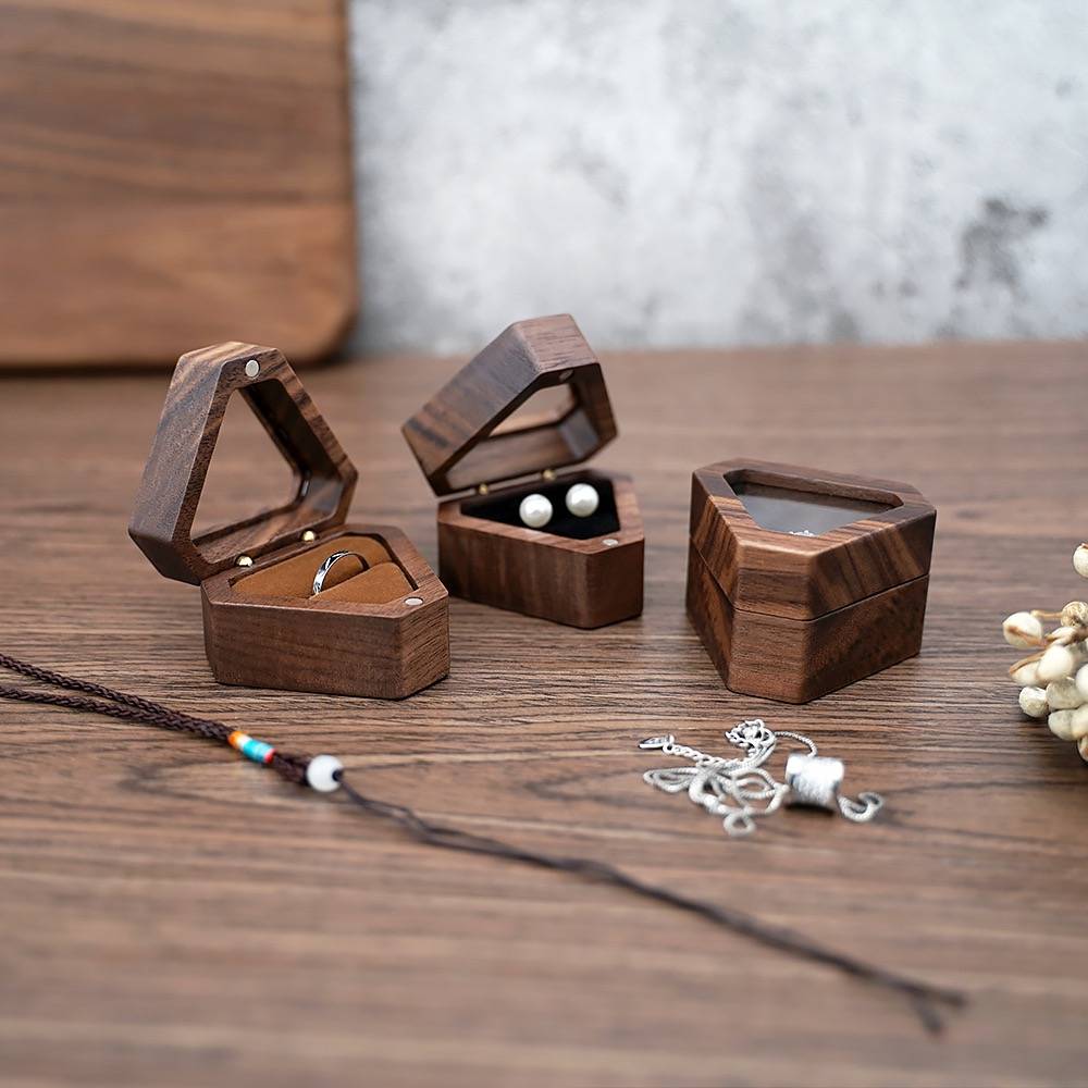 Wood Ring Box(Triangle Shape) 8