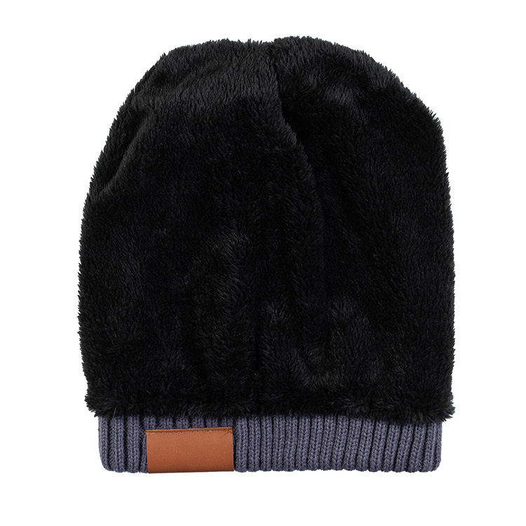 "THE COZY" Cable Knit Beanie With Fluffy Soft Lining 37