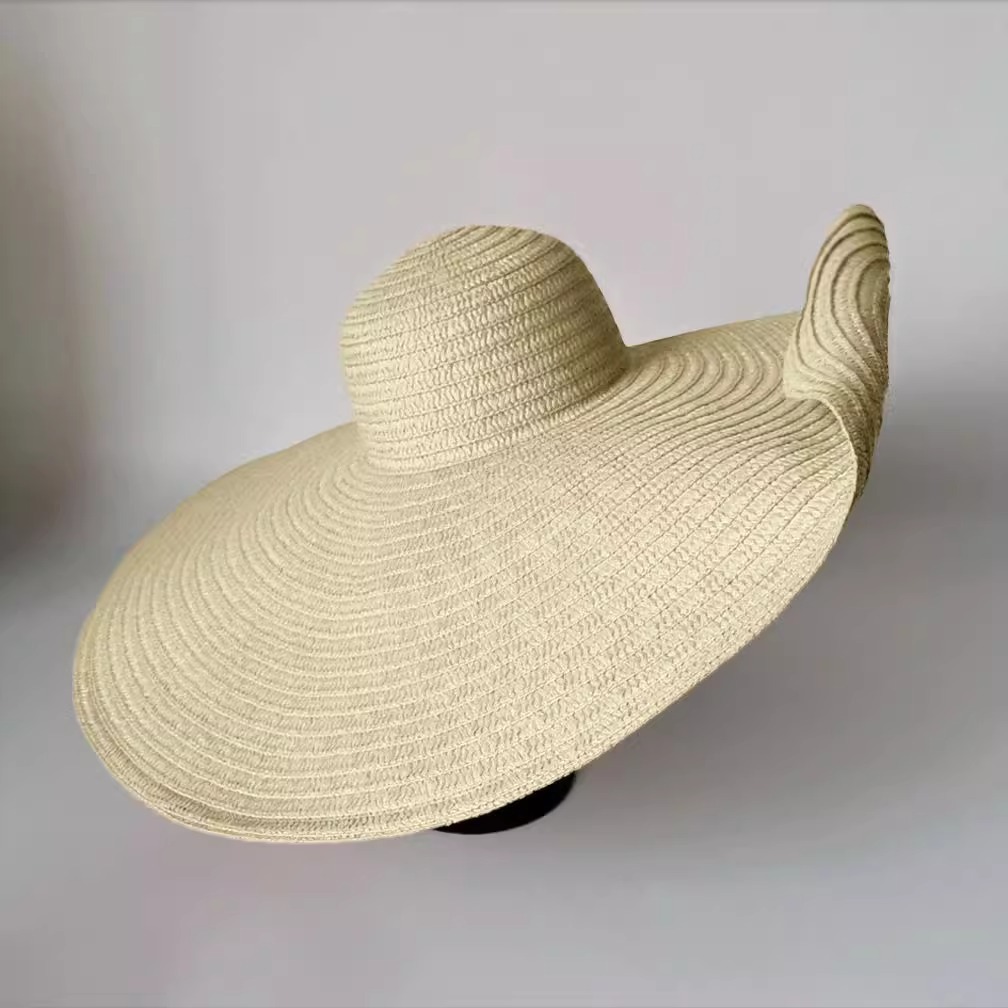 Oversized Straw Hat 4
