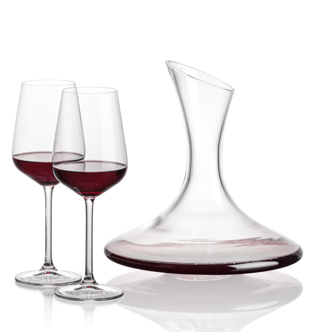 Madagascar Carafe & Elderwood Wine 3