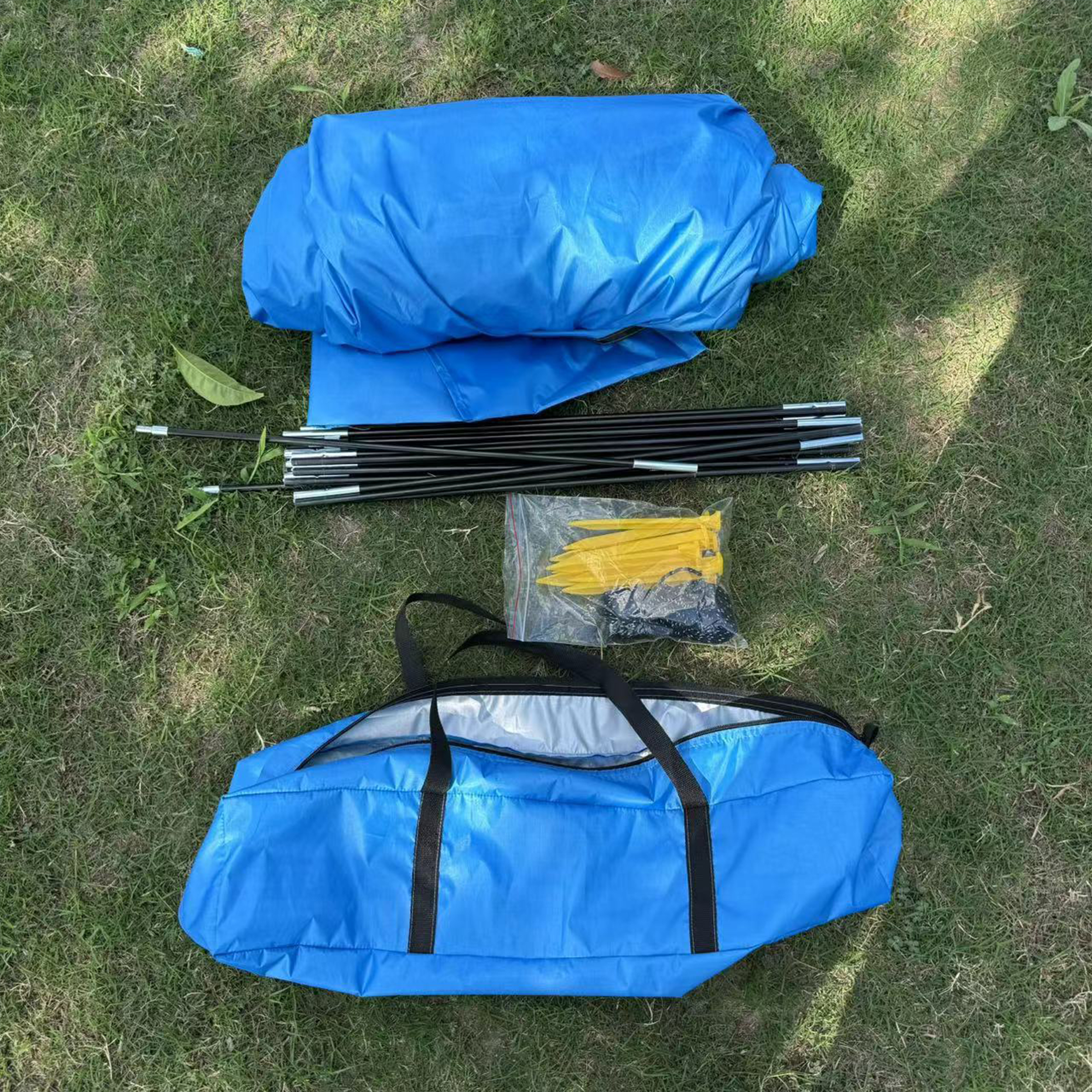 Polyester Sunscreen Double Zipper Tent 5