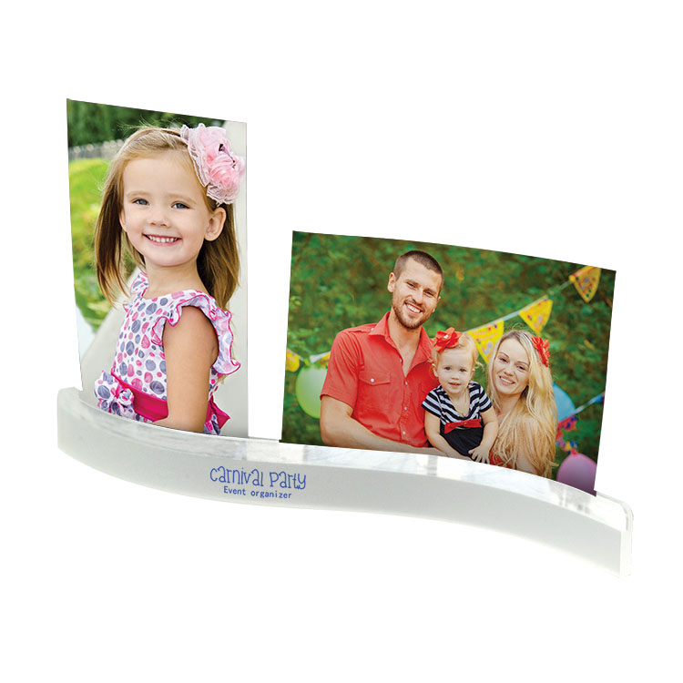 Wavy Photo Holder