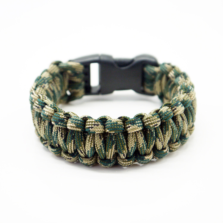 Paracord Survival Bracelet 2