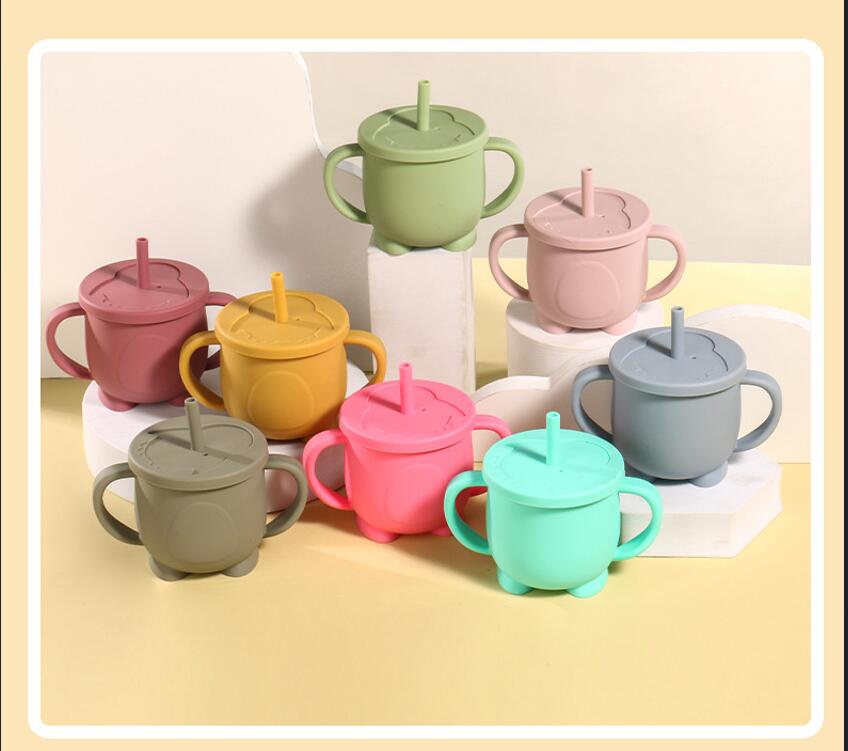 Baby Training Cup-Dual-Handle Silicone Cup With Lid 3
