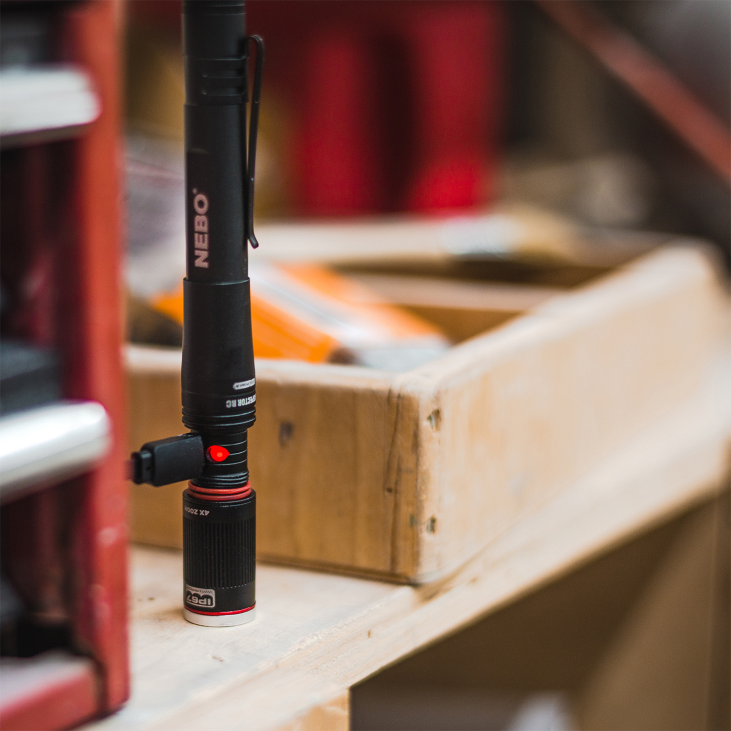 NEBO® INSPECTOR RC PEN LIGHT 2