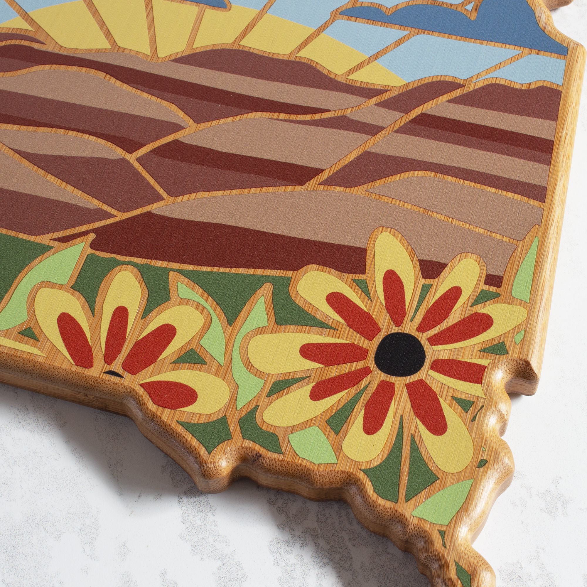 South Dakota State Shaped Serving and Cutting Board with Artwork by Summer Stokes 1