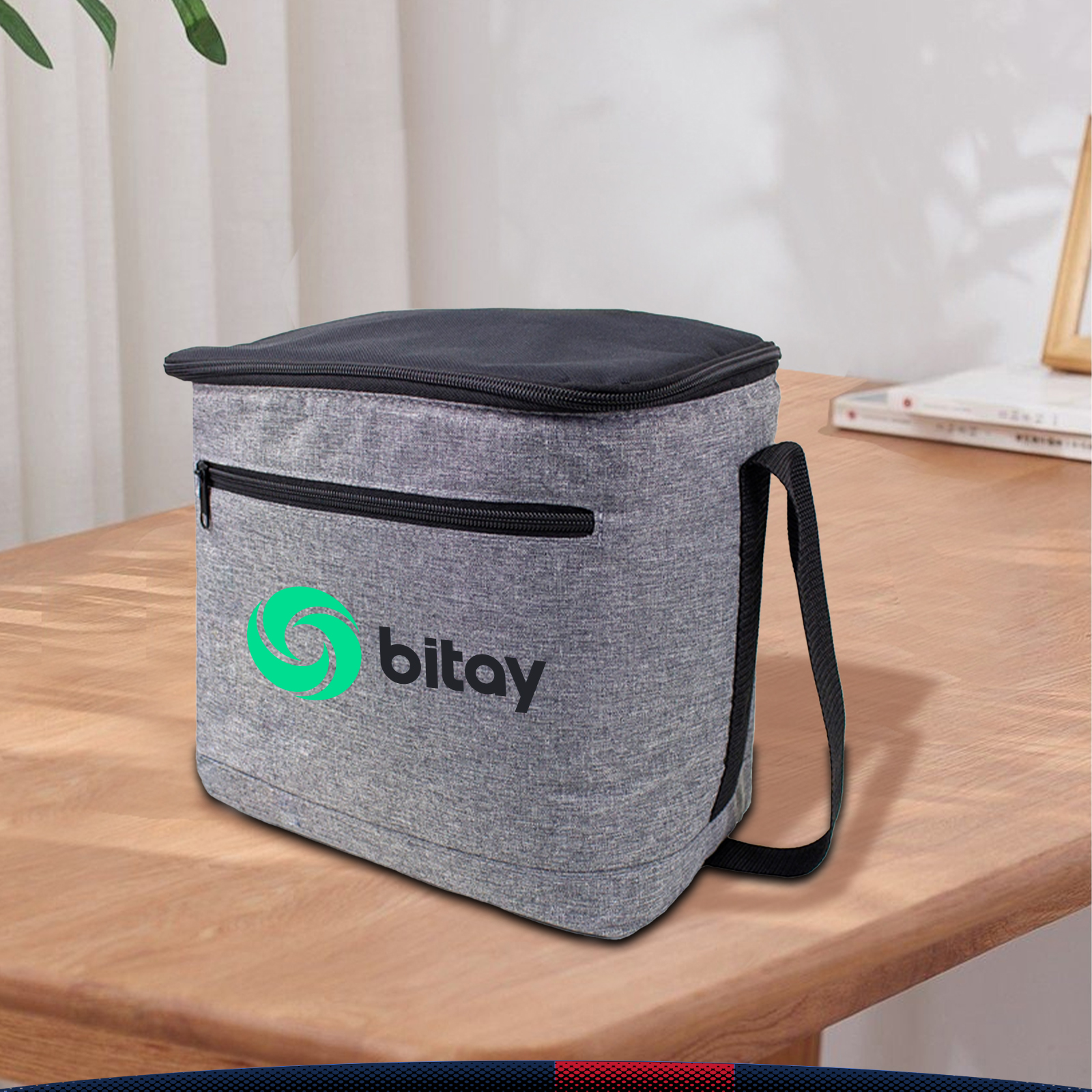 Zynari PEVA Cooler Bag 1