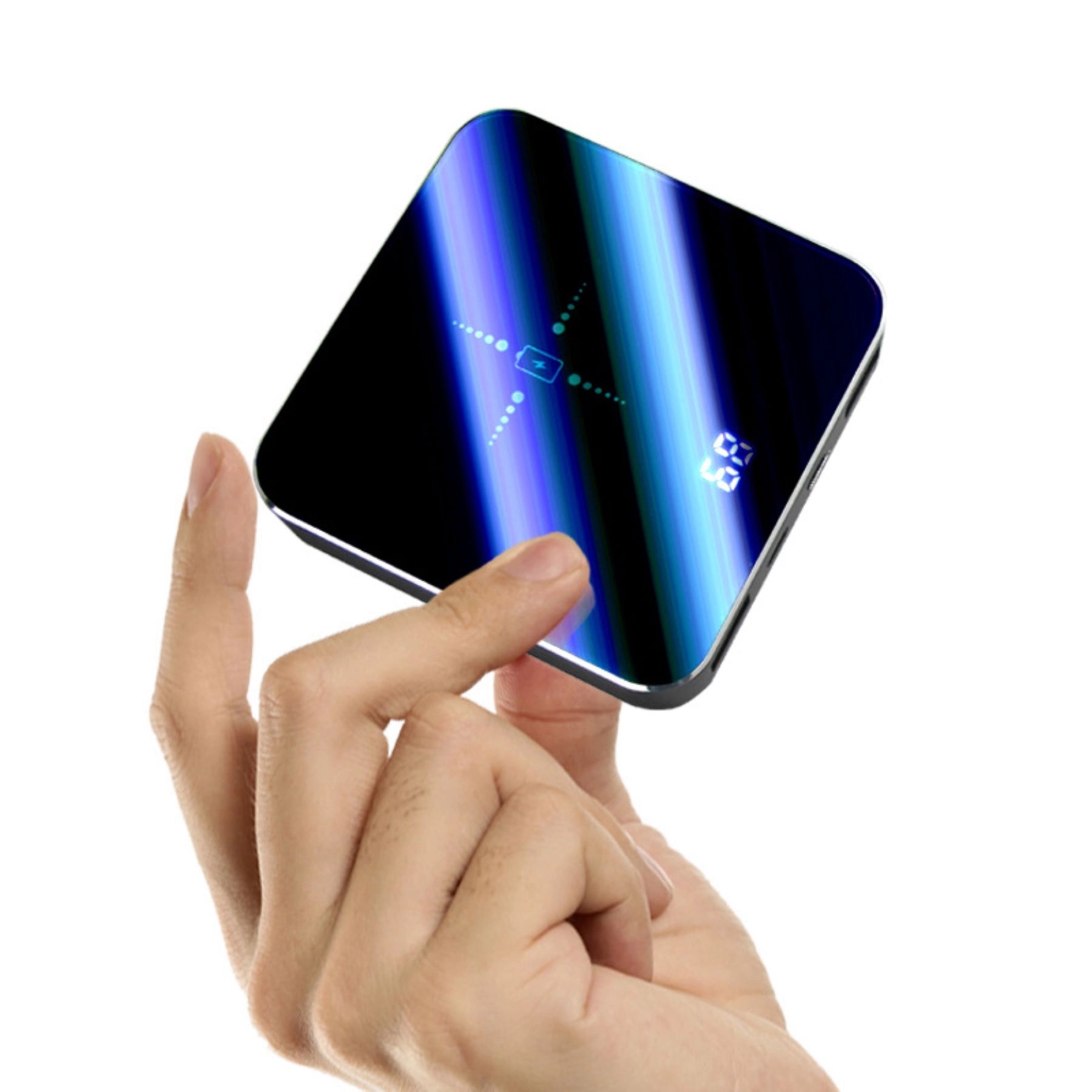 8000 mAh Qi Wireless Power Bank 4