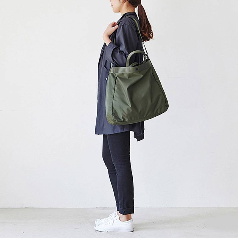 Nylon Portable Large Capacity Outdoor Fitness Tote Bag 5