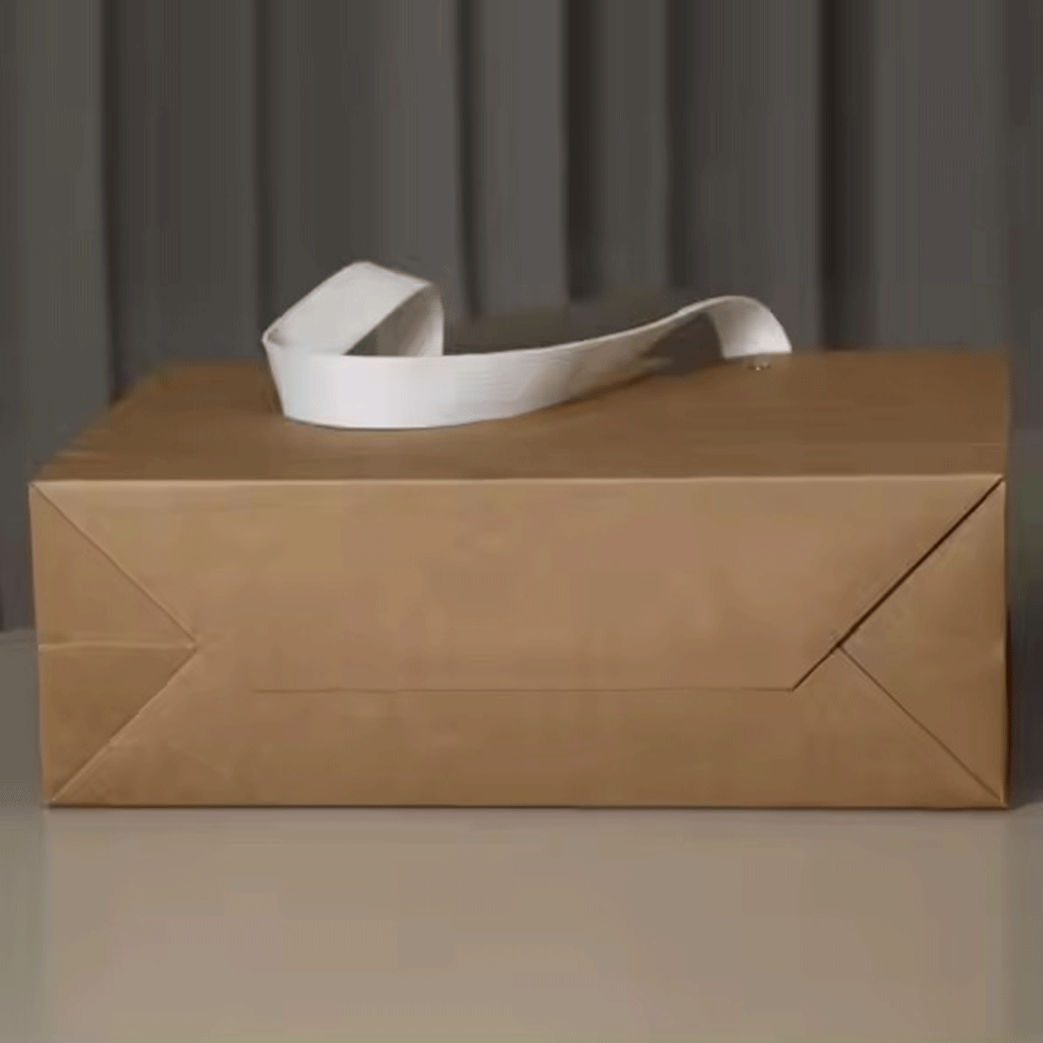 High Quality Brown Cardboard Shopping Paper Bag W/ Handles 5