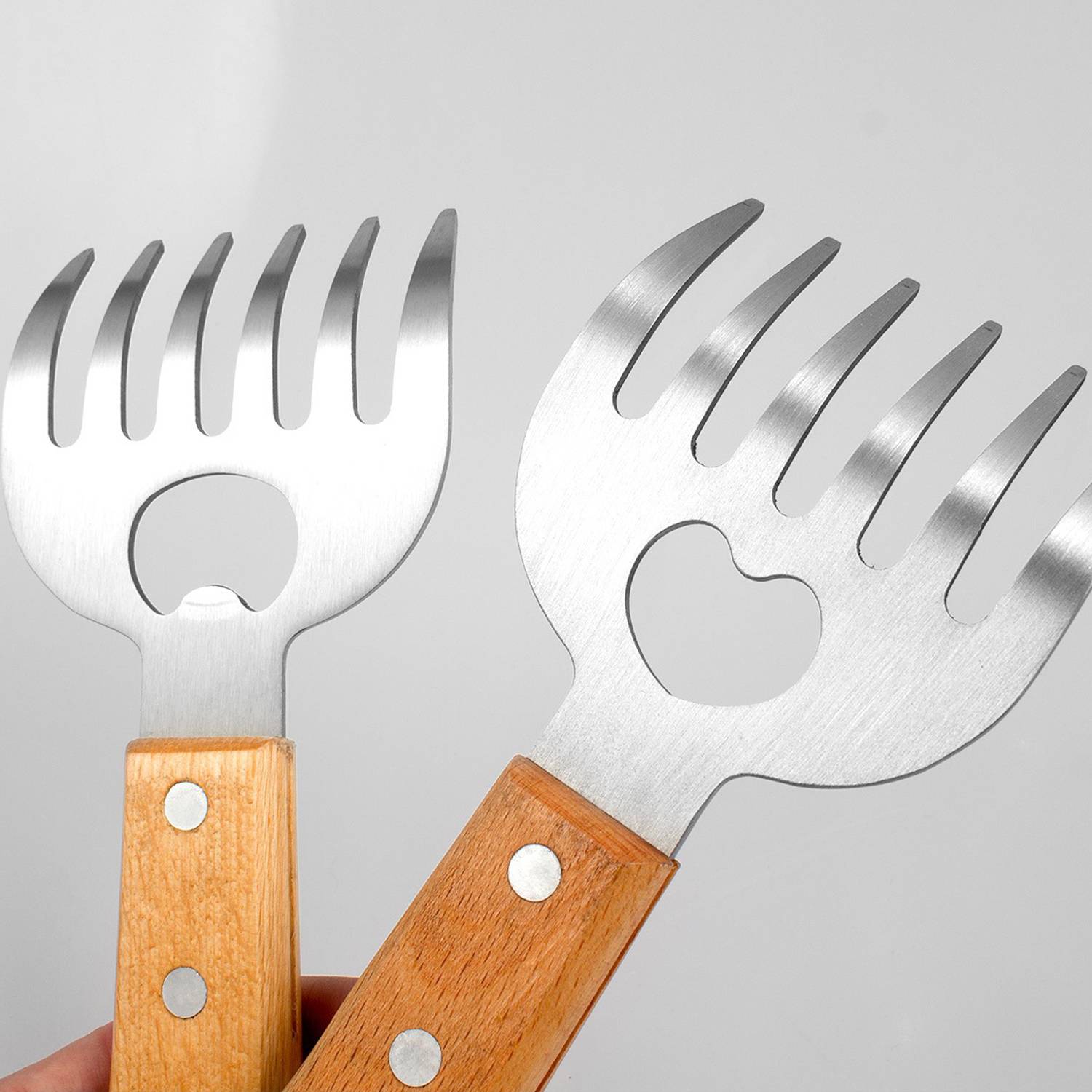 Wooden Handle Stainless Steel Bear Claw Cooked Meat Shredder 6