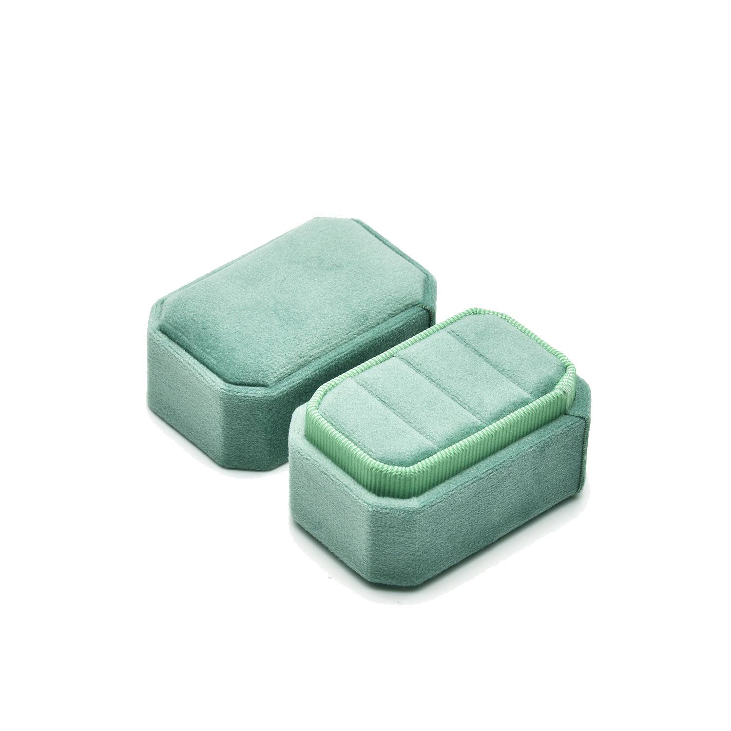Compatc Portable Soft Velvet Ring Box w/ Large Capacity 4