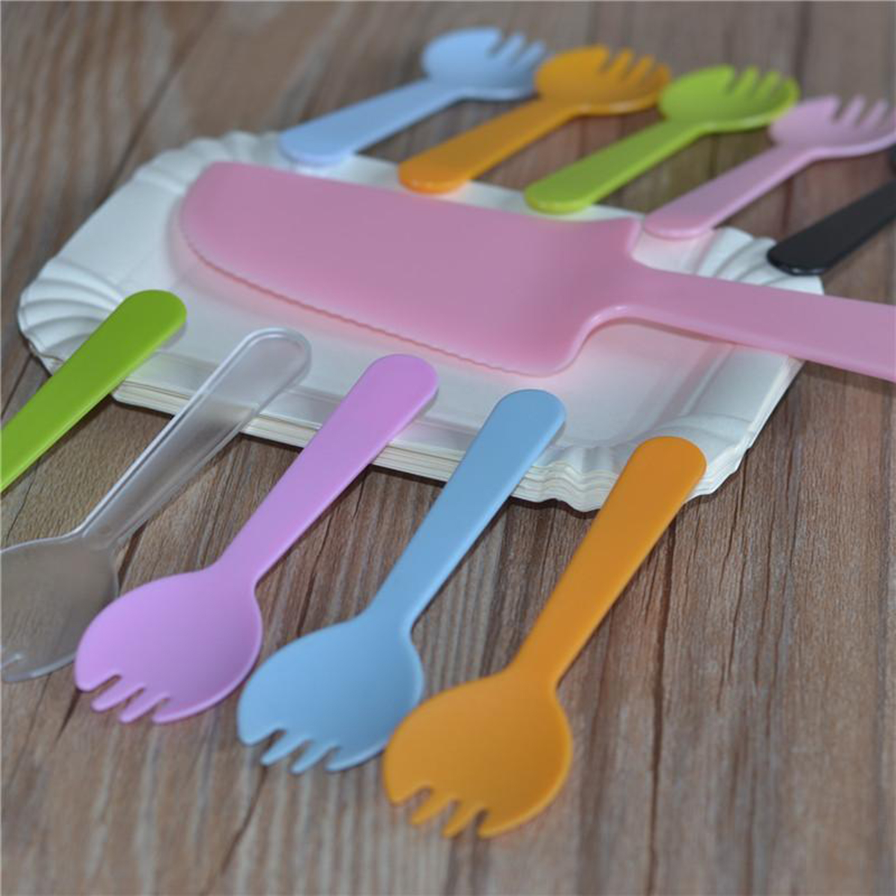 Disposable Birthday Cake Cutlery Set 11 Pcs 4