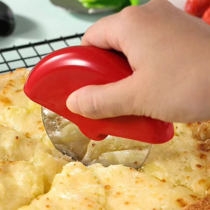 MOQ 10 pcs Portable Pizza Cutter 3