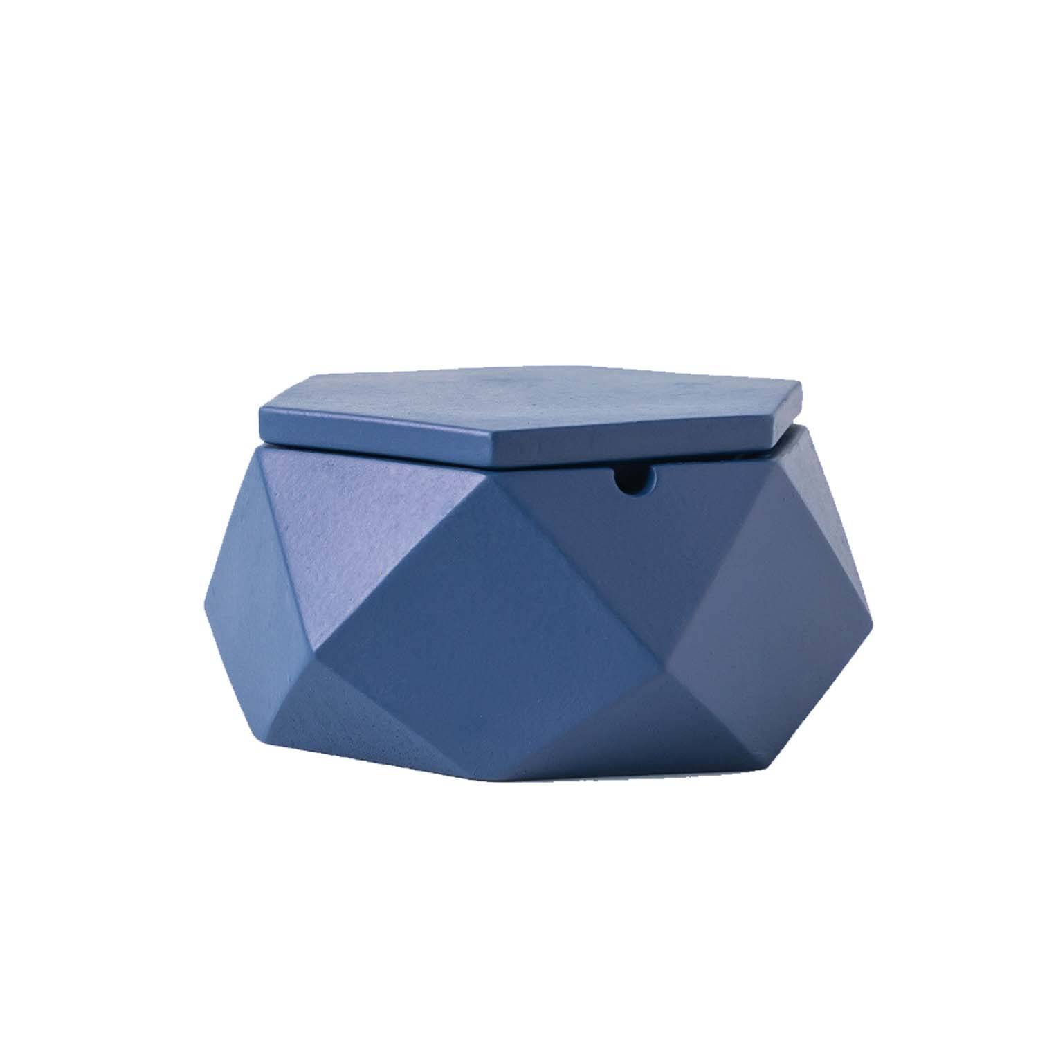 Personalized Diamond Shaped Cement Ashtray 5