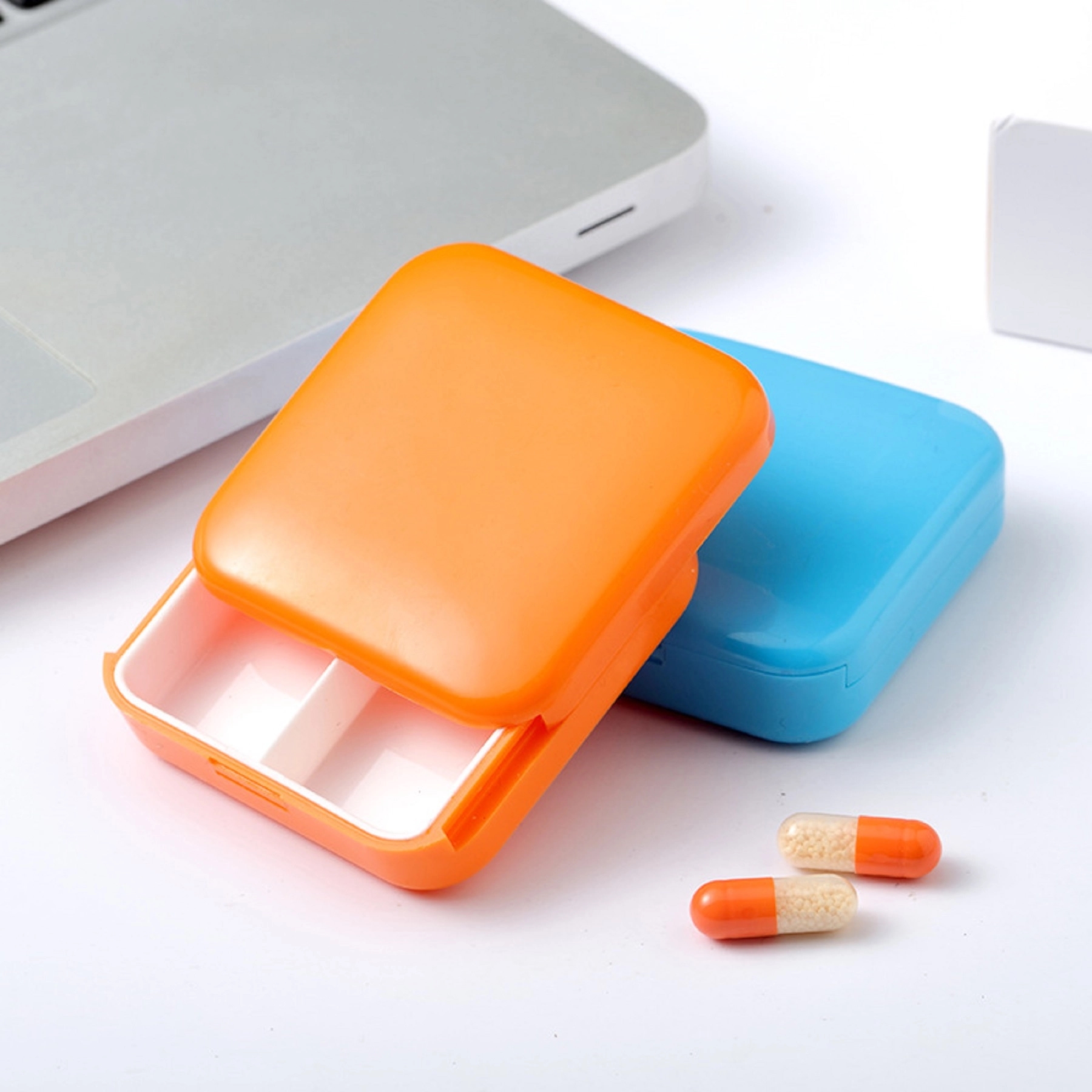 Square Slideable Cover 2-compartment Pill Box 4