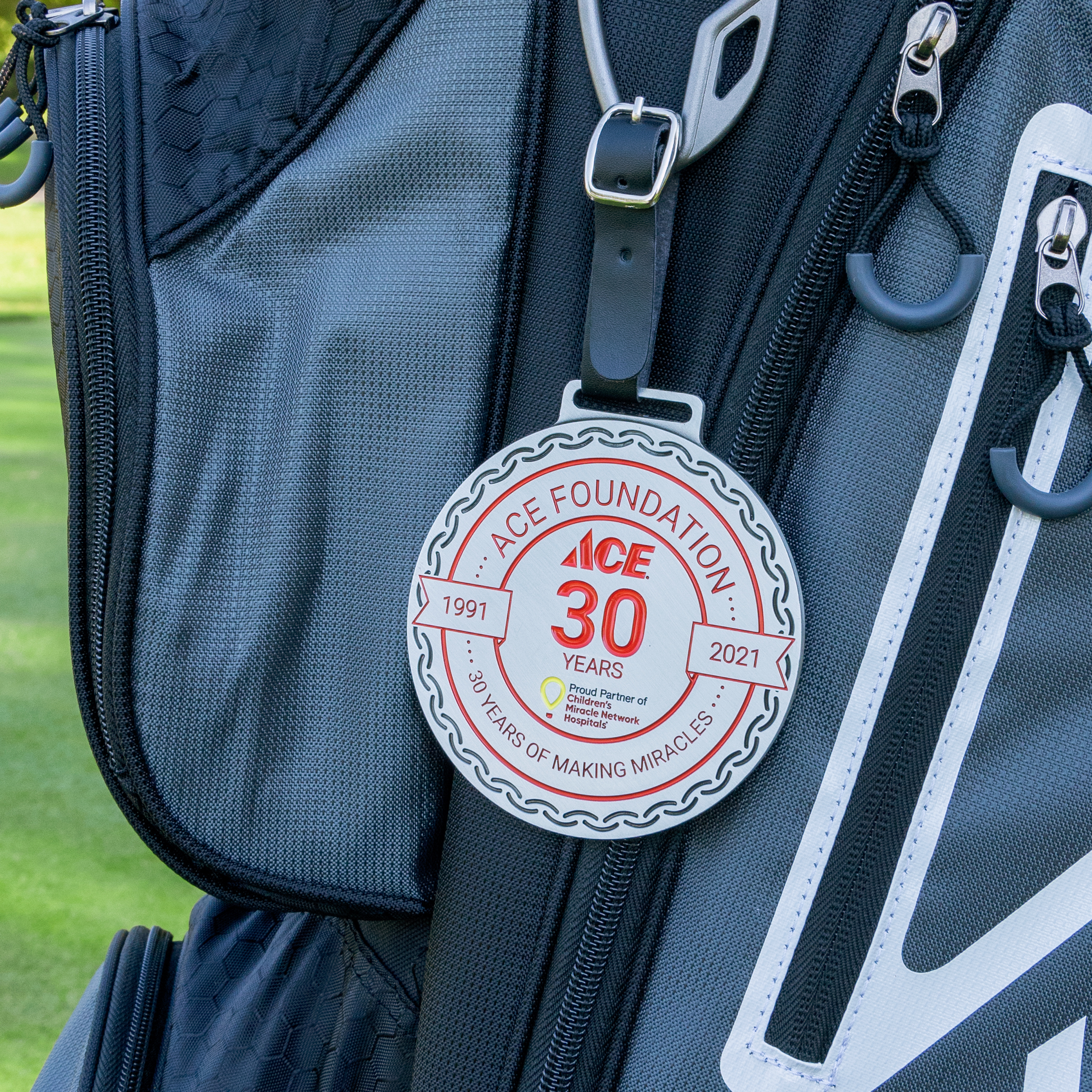 Custom Die Cast Golf Bag Tag (2.5") 14