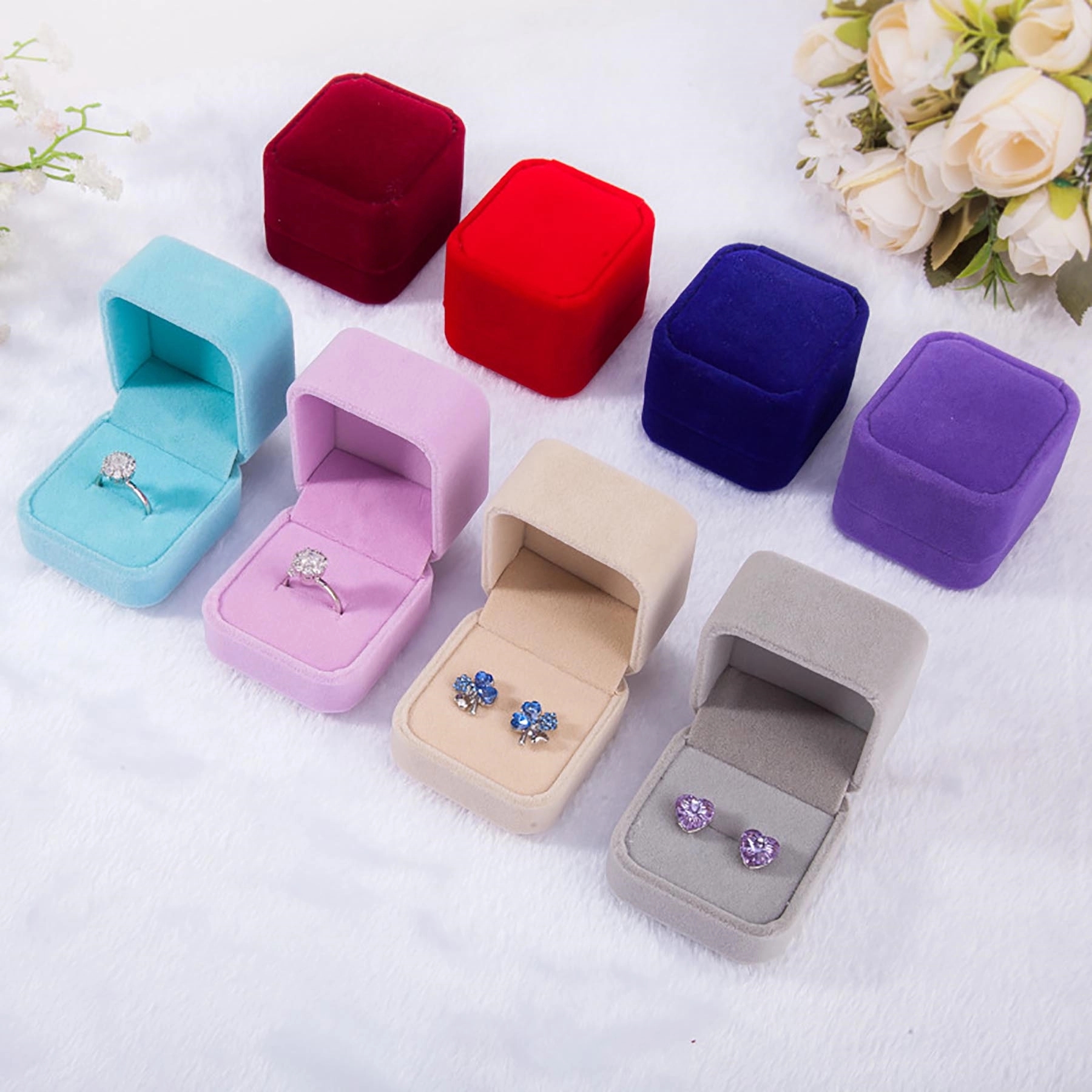Velvet Ring Gift Boxes Jewelry Display 3