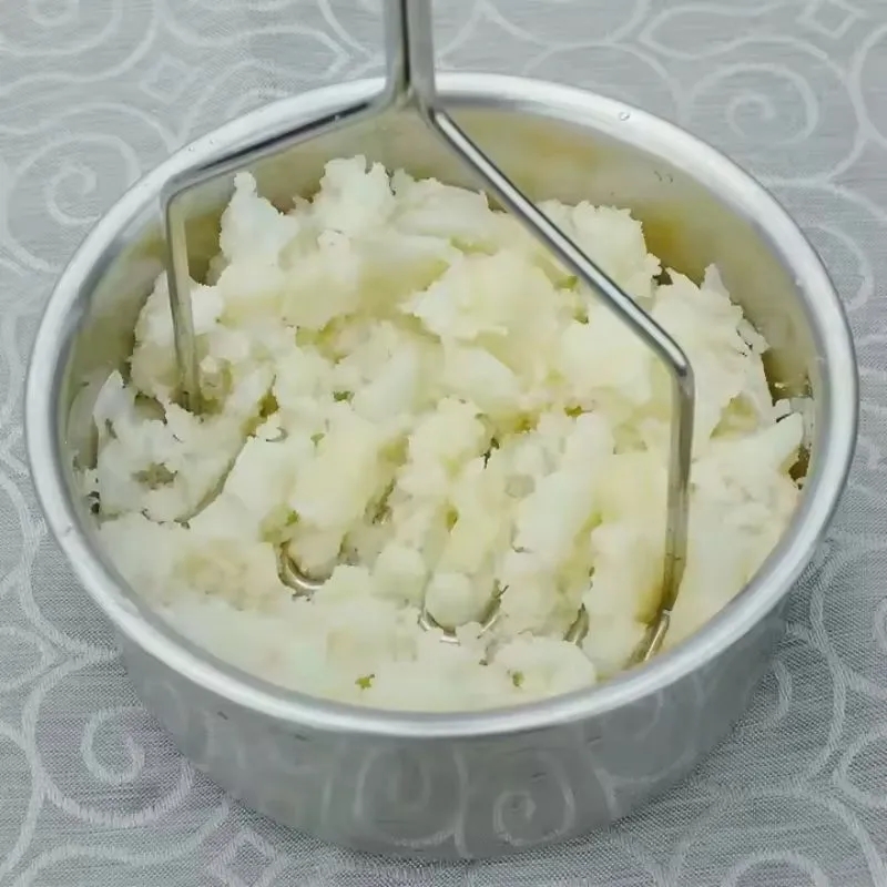 Stainless Steel Wire Potato Masher 2