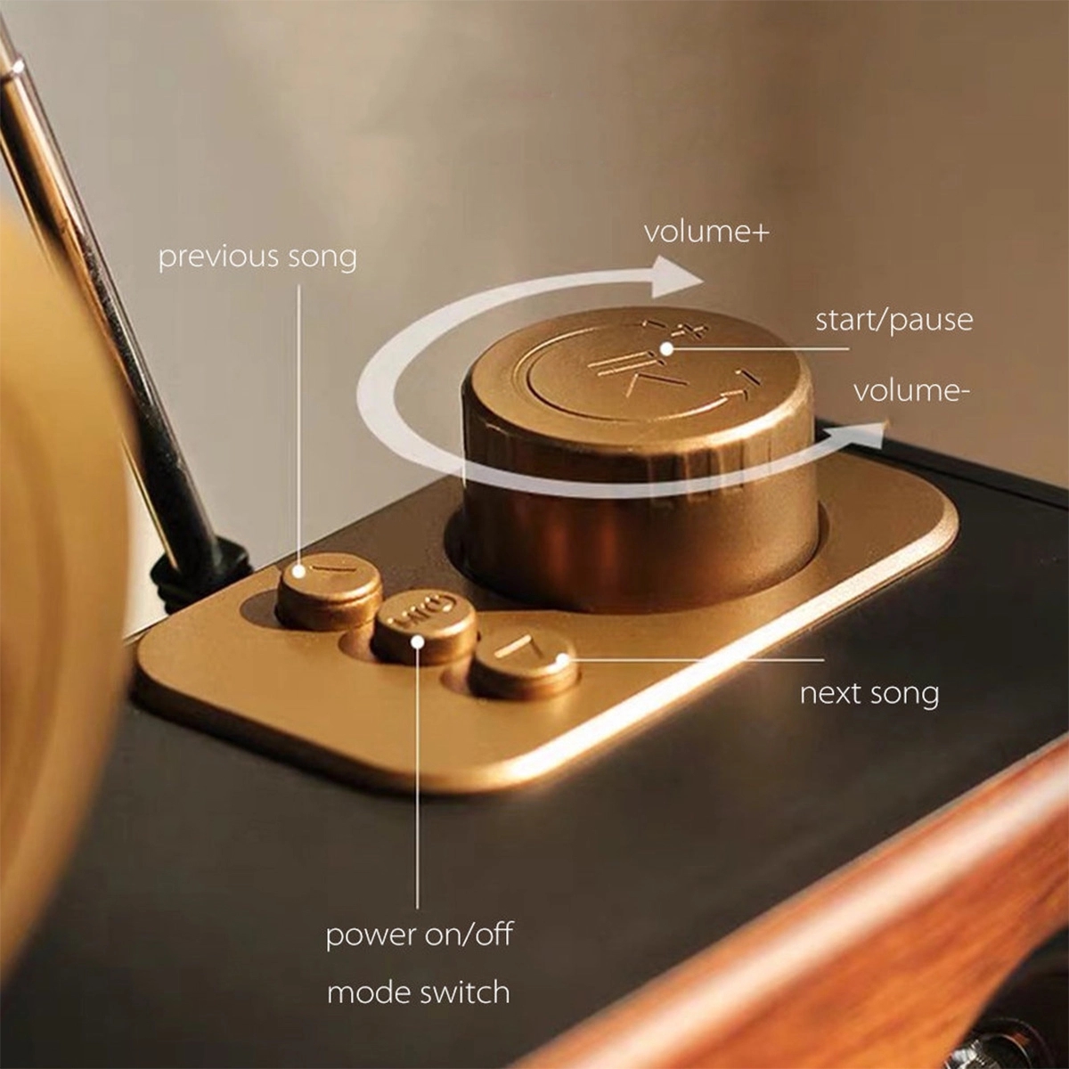 Retro Wireless Bluetooth Speaker 4