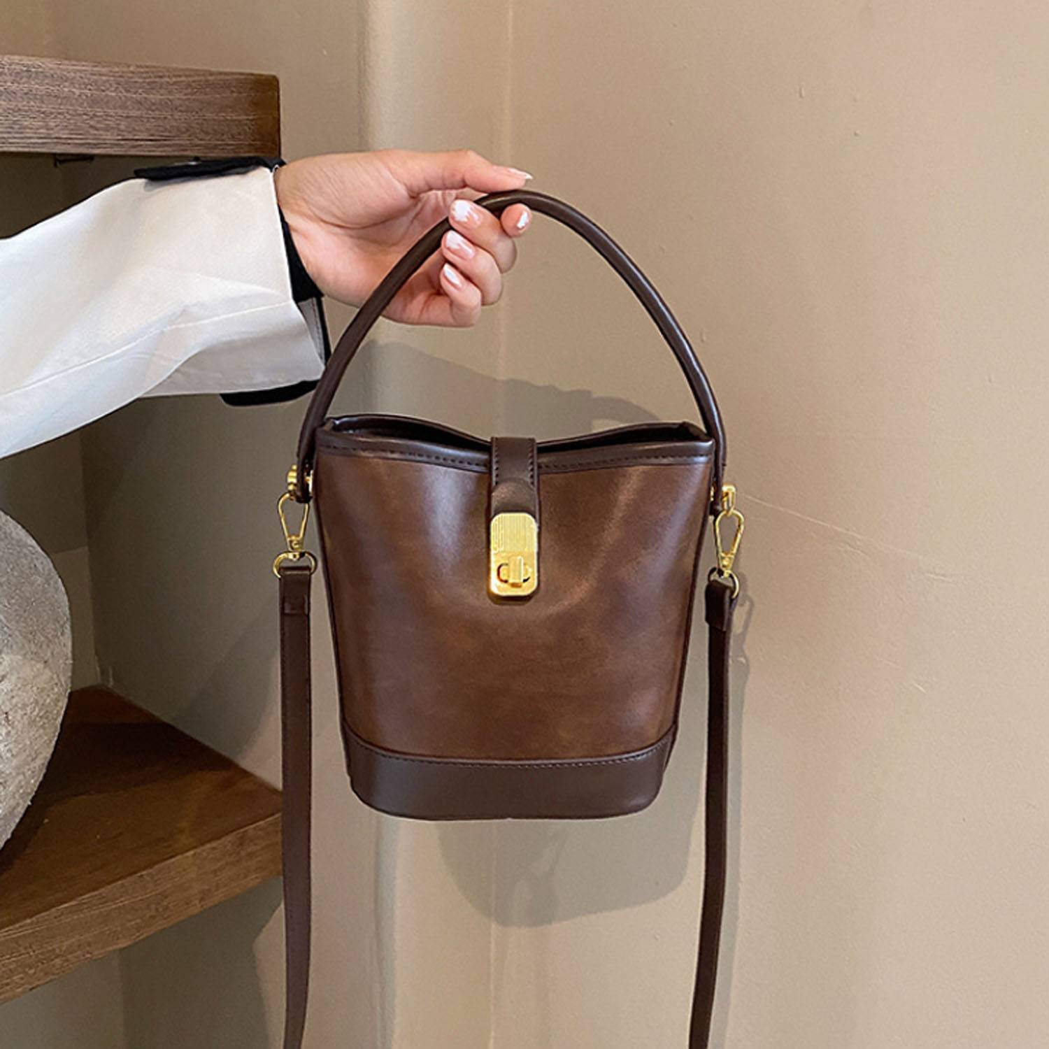 PU Tote Bag w/ Adjustable Strap and Lock Closure 9