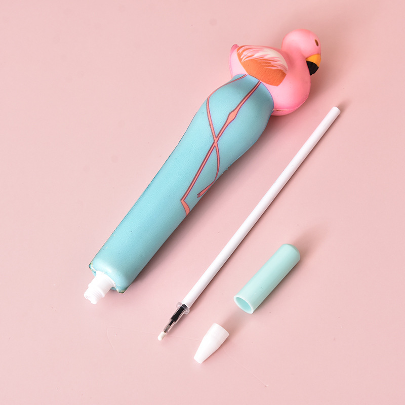 2 in 1 Squishy Flamingo Ball Pen and Squeeze Toy 3