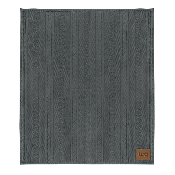 Cable Sherpa Blanket 30
