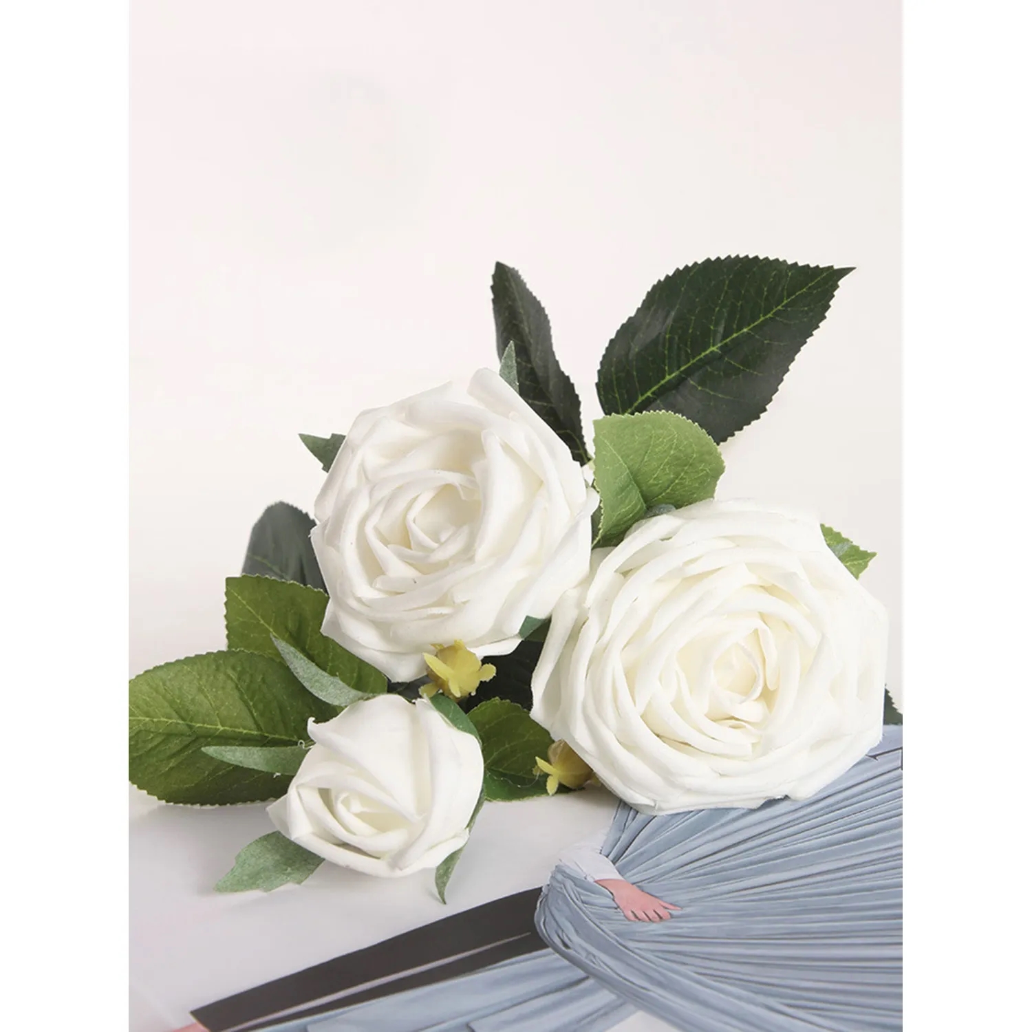 Simulated Rose Bundle 9